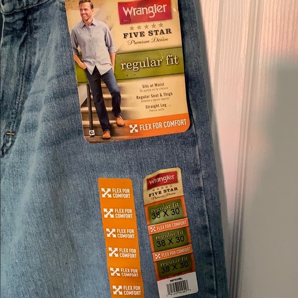 Men’s wrangler Jeans - Picture 2 of 3